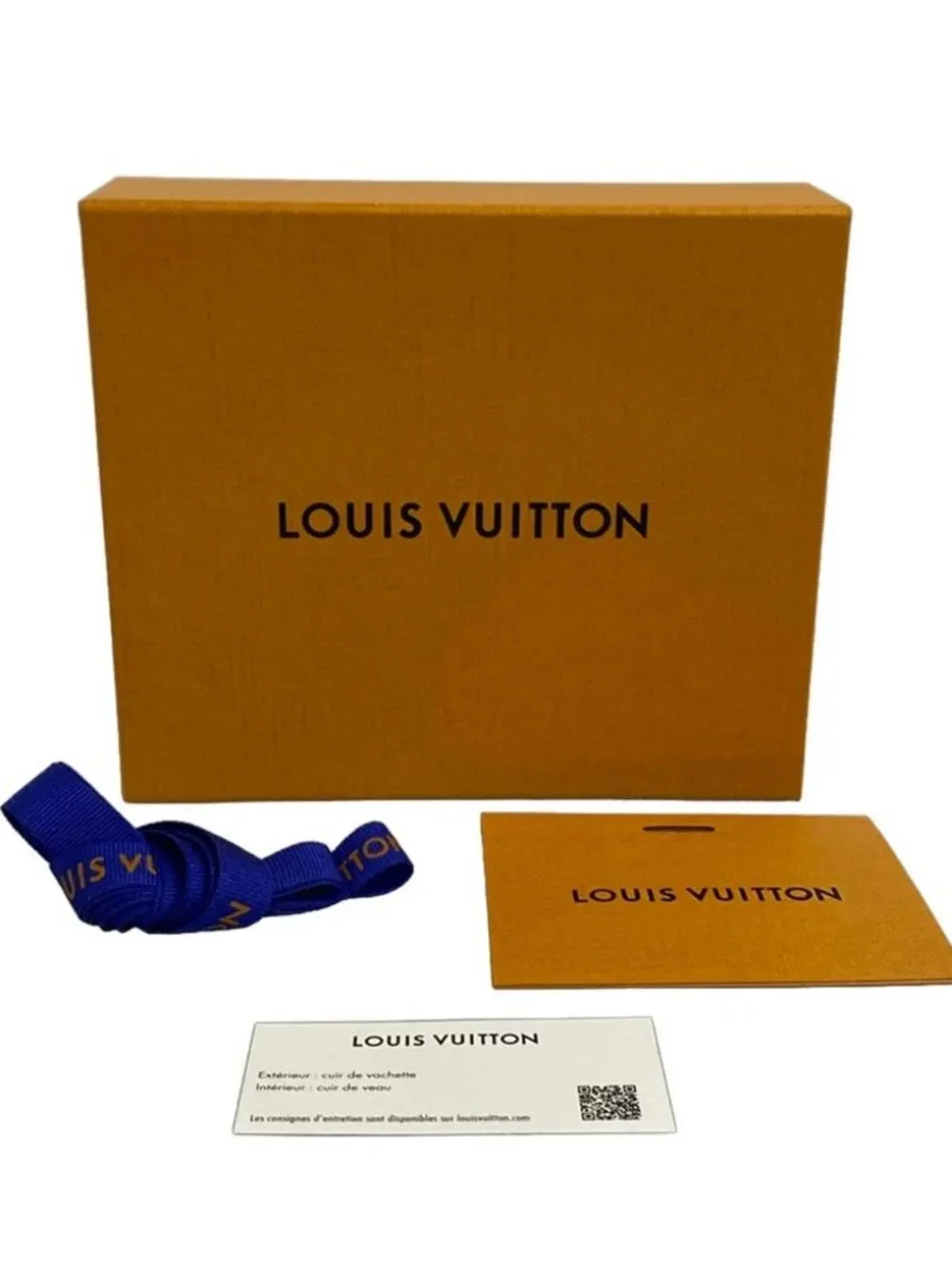 LOUIS VUITTON Portefeuille Slender Black Taiga RFID : confirmed